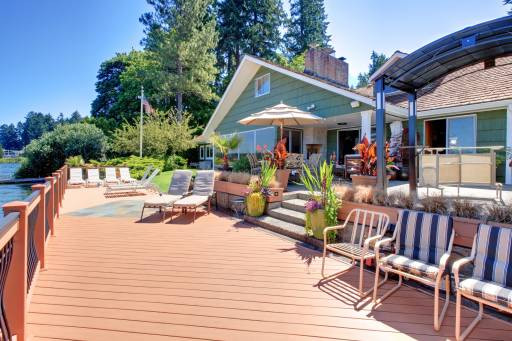 Should You Replace Your Deck Instead of Repairing It?