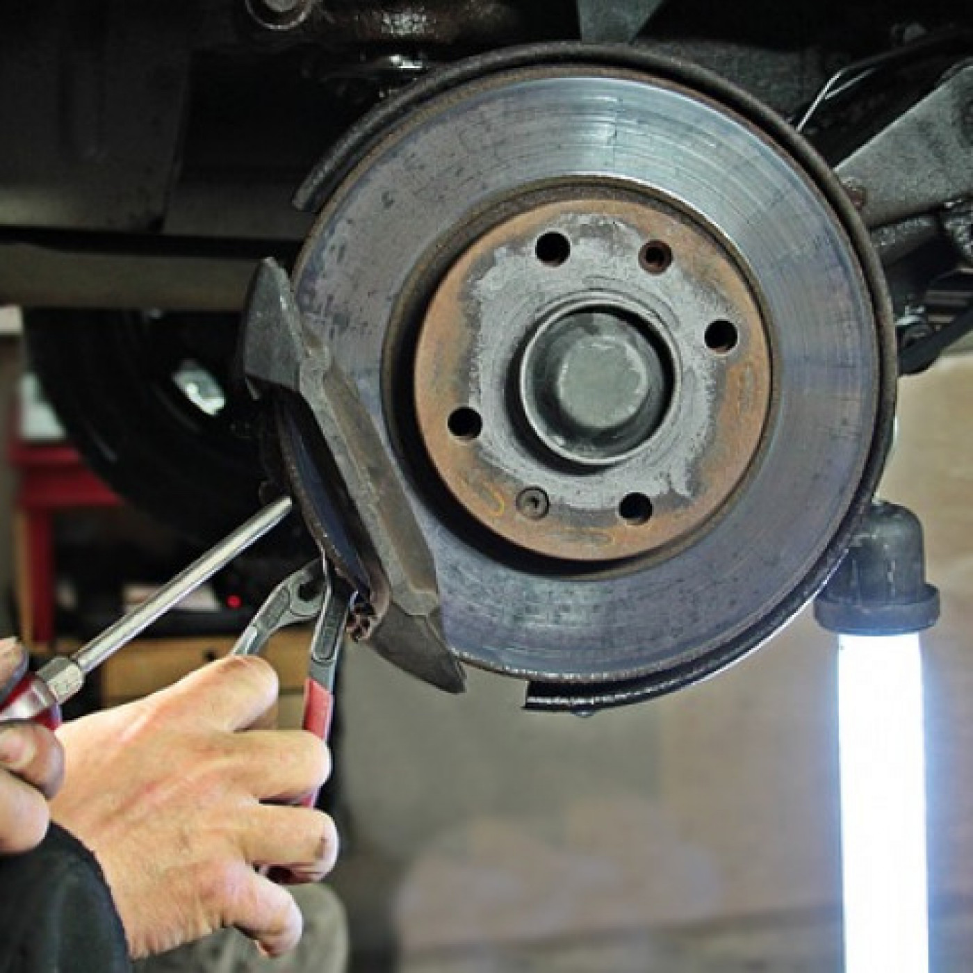 What to Know Before Taking Your Car in for Repairs
