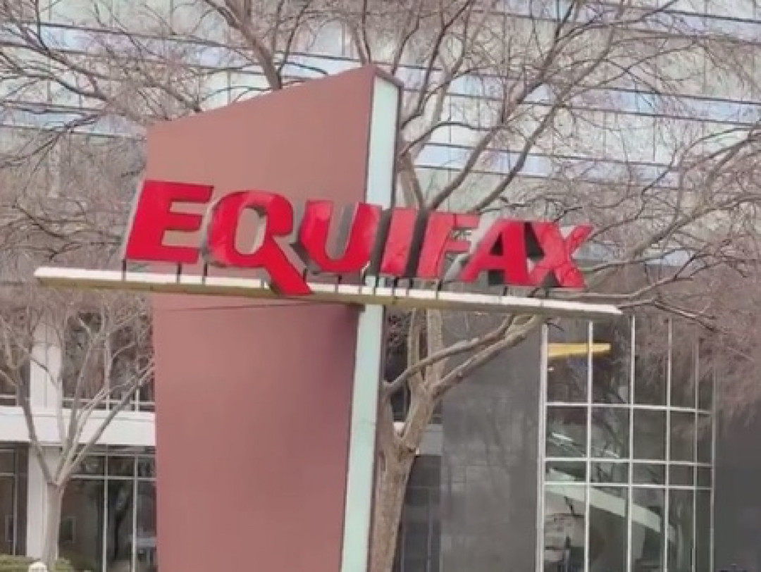 Breaking News: Who's to Blame for the Equifax Data Breach?