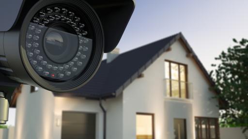 Seeing Is Securing: Your Guide to Choosing the Right Outdoor Camera
