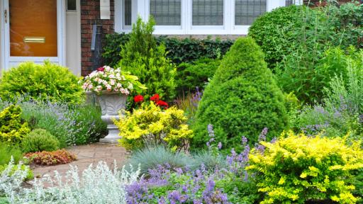 Five Landscaping Ideas That Are Perfect for Small Front Yards