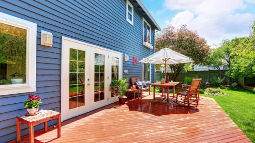 Understanding the Importance of Color and Style in Siding Choice