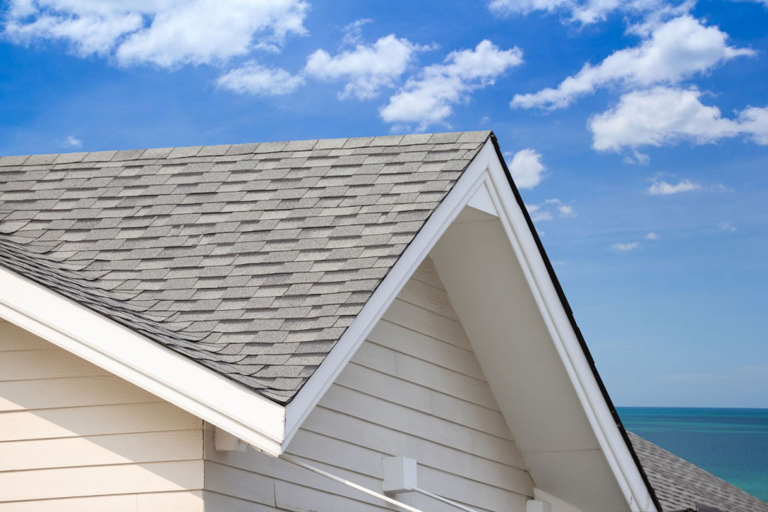 Choosing a New Roof for Your House