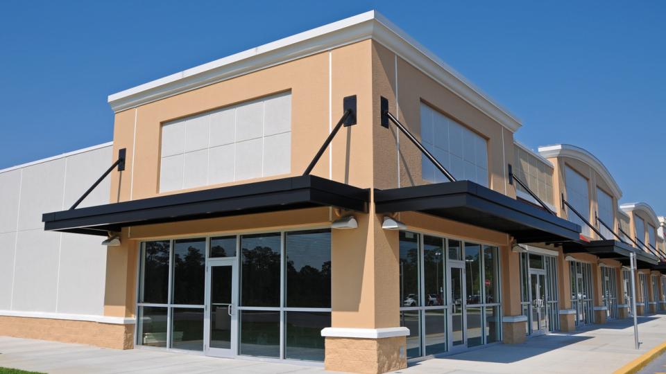 How Commercial Awnings Improve Energy Efficiency and Customer Experience