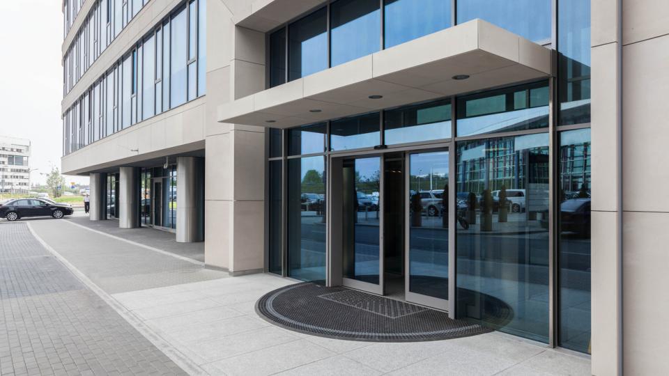 Commercial Window Maintenance: How to Improve Longevity and Performance