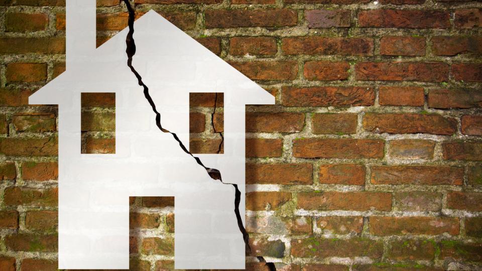 Is Your Home Foundation Safe? 5 Signs You Shouldn’t Ignore