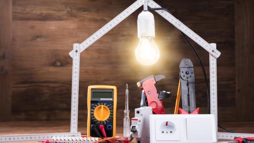Electrical DIY: What’s Legal, What’s Dangerous, and What’s Just Dumb