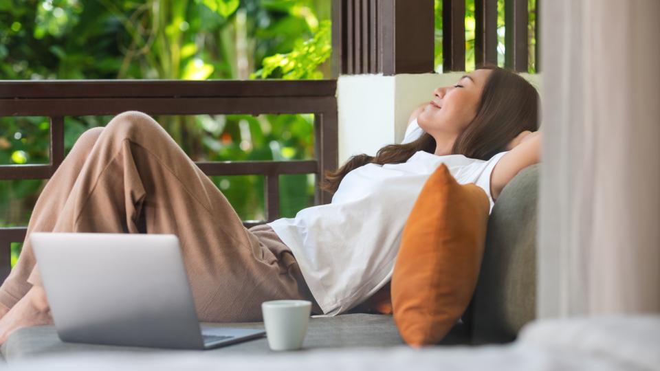 Outdoor Living Elevated: The Deck Designs Making Waves