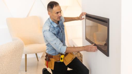 Wood, Gas, or Electric? Choosing the Right Fireplace for Your Home