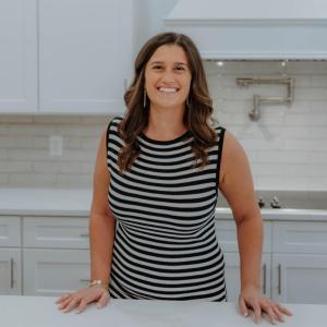 Market South Properties – Lexi Longmire logo