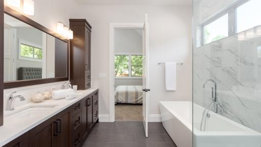 The Bathroom That Stays Beautiful: Simple Upkeep and Strong Craftsmanship