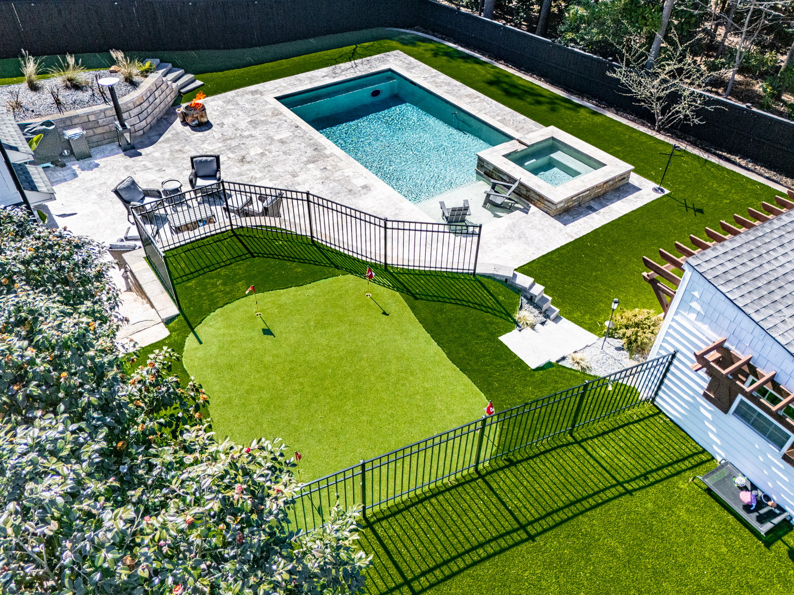 High Green Home Services - ARTIFICIAL TURF residential photo