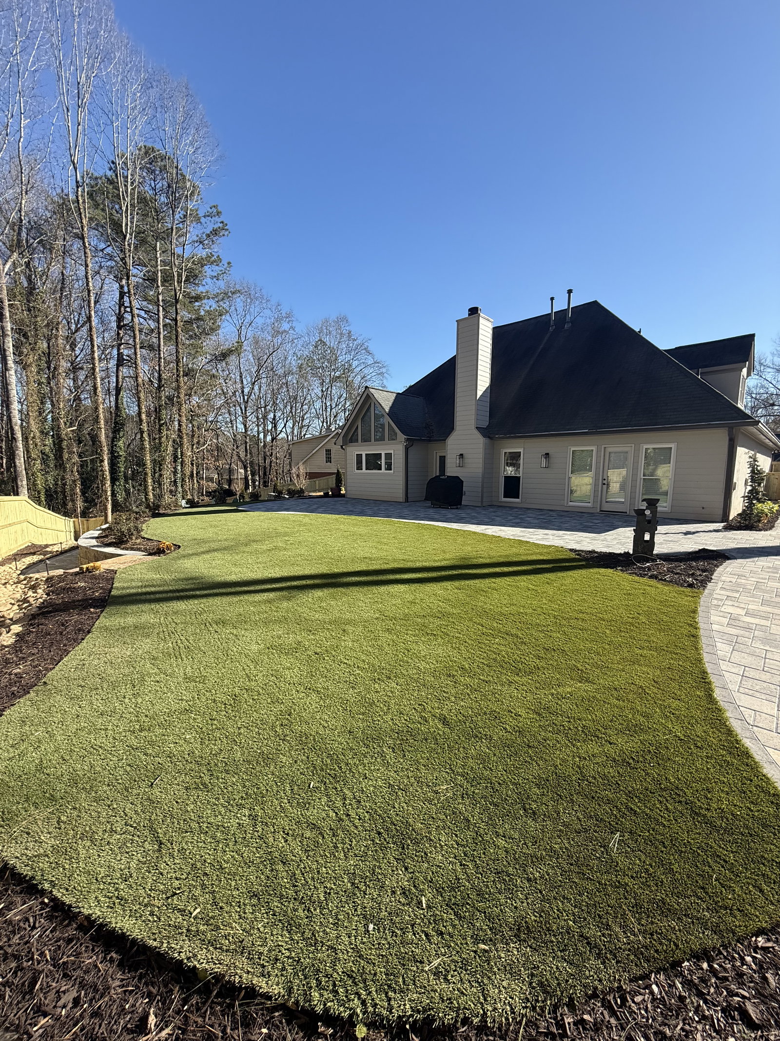 High Green Home Services - ARTIFICIAL TURF residential photo