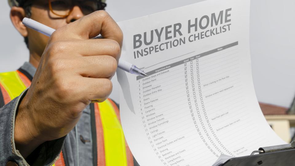 How Smart Buyers Use Inspection Reports to Their Advantage