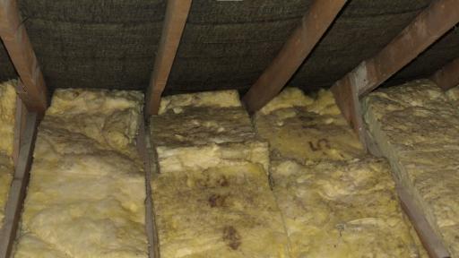 Old Insulation: When It’s Time to Remove It