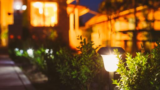 Spring Outdoor Lighting for a Better Backyard