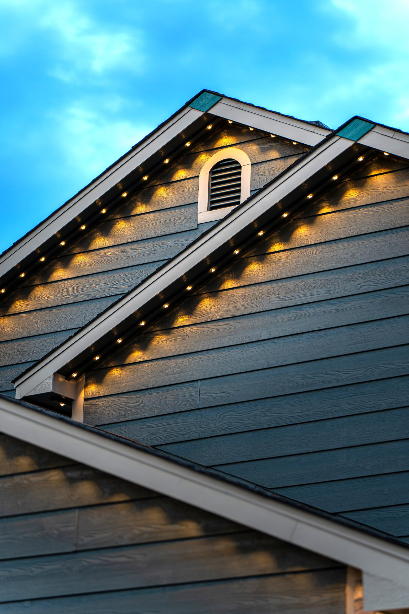 Intuitive AV - Permanent Holiday Lighting photo