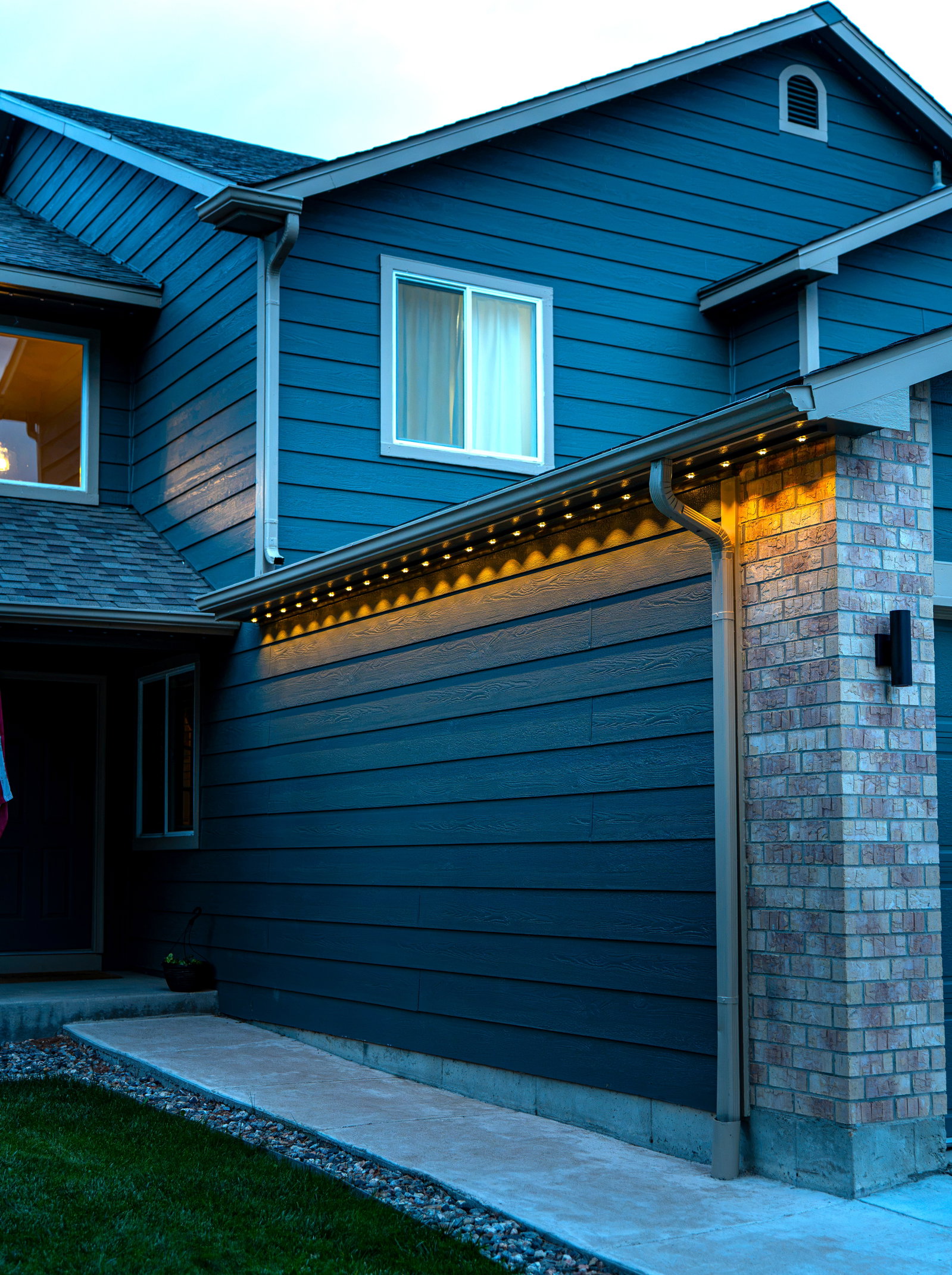 Intuitive AV - Permanent Holiday Lighting photo
